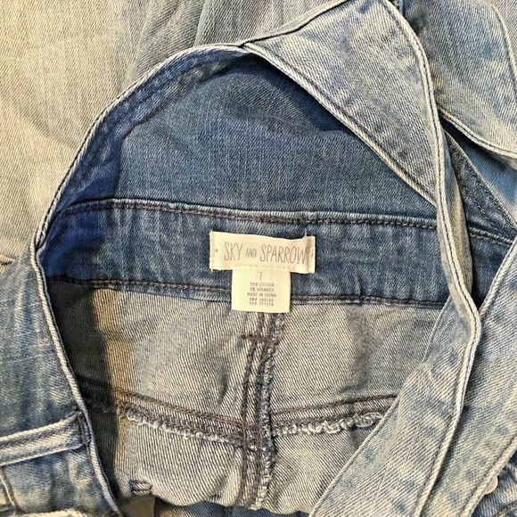 Sky & Sparrow Bib Overalls Sz 7 Distressed Blue Stretch Denim - Picture 8 of 8